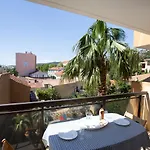 Apartamento Saint James-3 By Interhome *