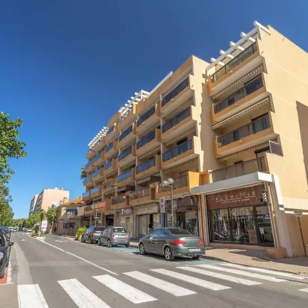 Saint James-3 By Interhome *