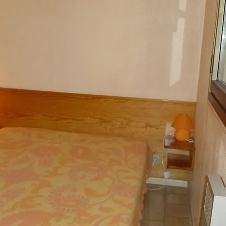 Apartmán Saint James-3 By Interhome Le Lavandou