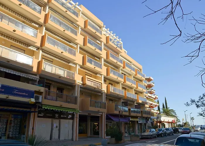 Appartement Saint James-3 By Interhome Le Lavandou