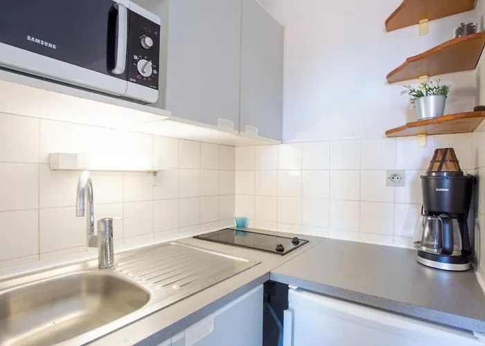 Saint James-3 By Interhome * Le Lavandou