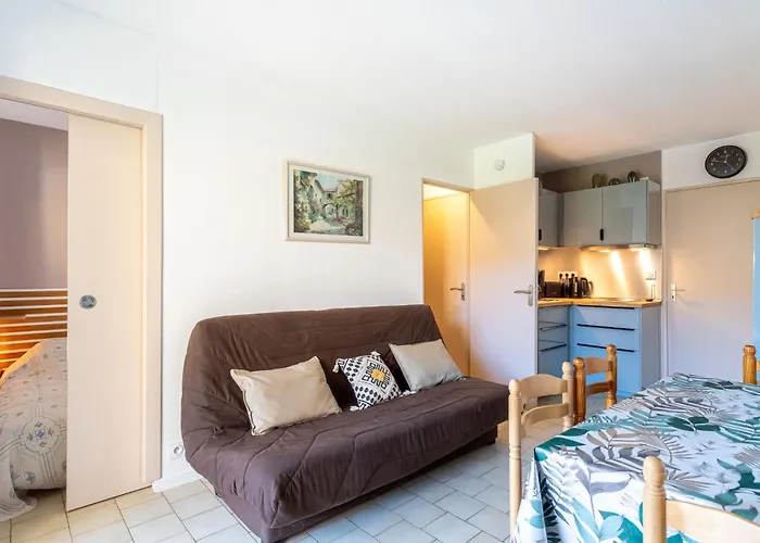 Appartement Saint James-3 By Interhome