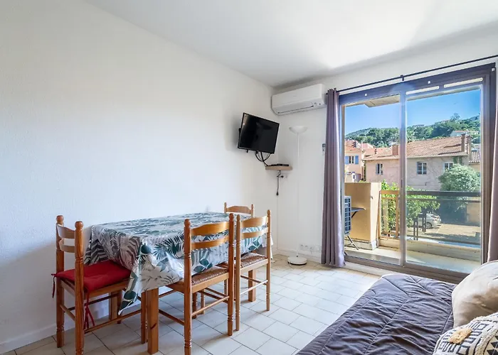 Saint James-3 By Interhome Appartement Le Lavandou
